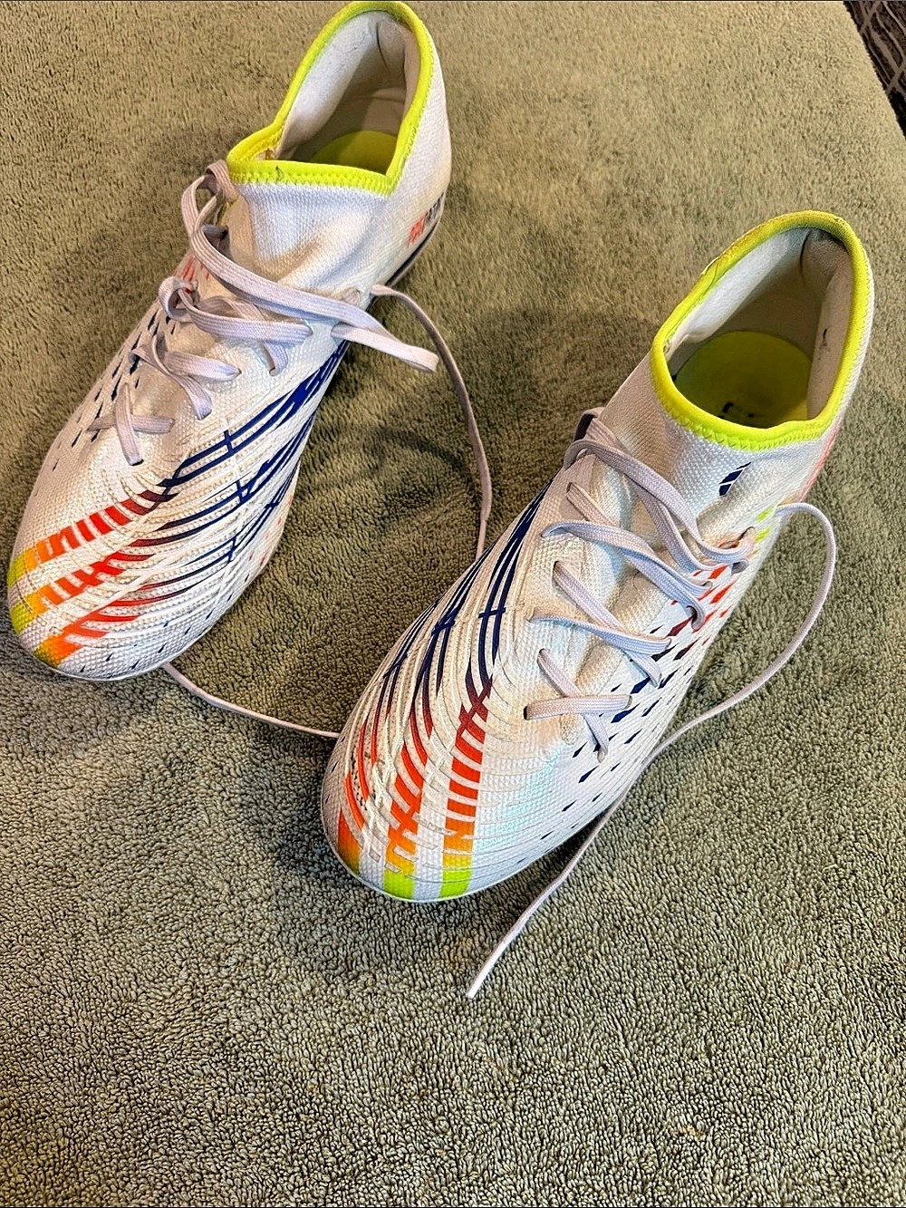 adidas Predator Accuracy.1 Low FG Soccer Cleats White & Blue US 9